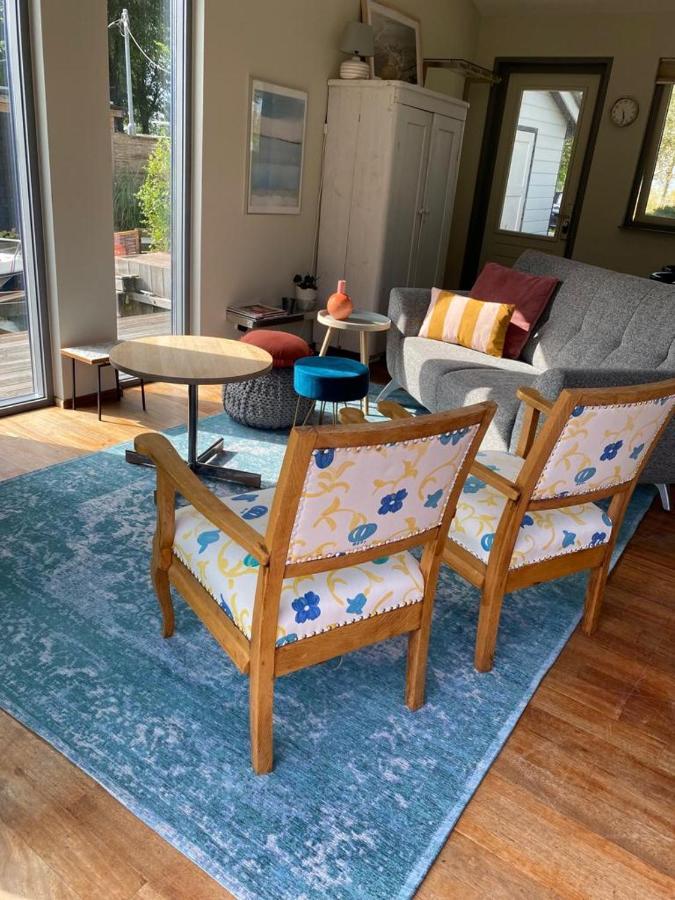 Bb De Woonboot Apartment Anna Paulowna Exterior photo